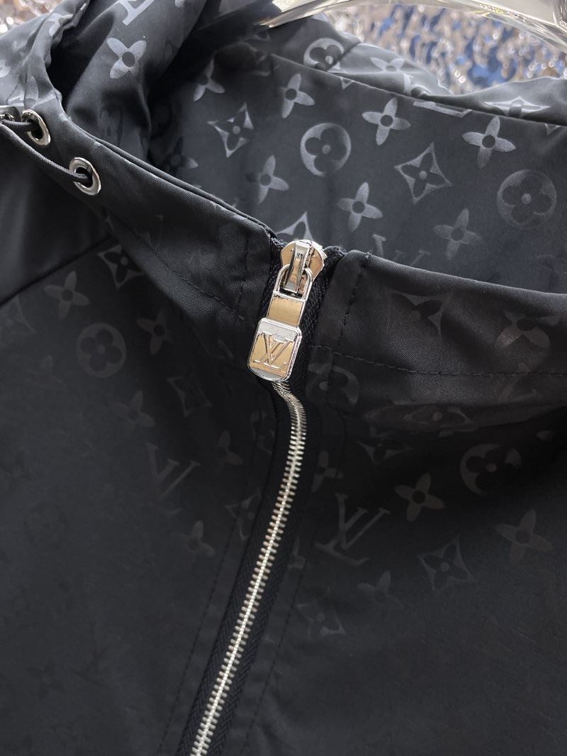 Louis Vuitton Outwear